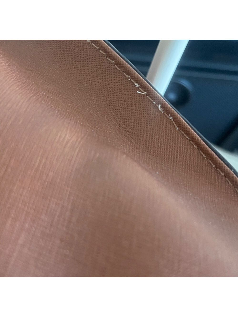 Michael Kors Large Hamilton Bag - Picture 12 of 16